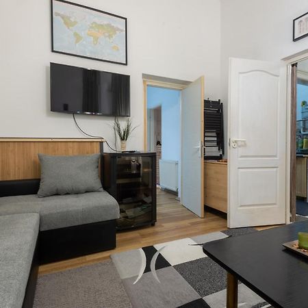 Inside Edge Apartment Budapest Ngoại thất bức ảnh